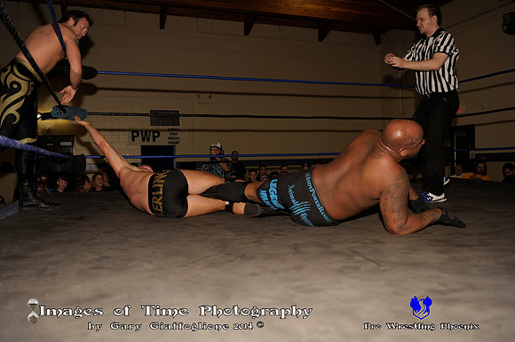 Match 4_ Hype Gotti and Abu Colossus vs Mark Sterling and Jeremy Wyatt_ (46)