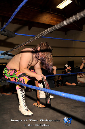Match 4__ (8)
