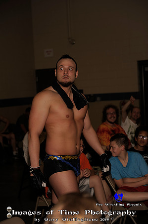 Match 1_ The Omaha Chainsaw vs Derek Cornell_ (2)