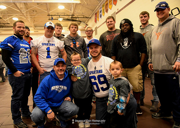 Team with kids