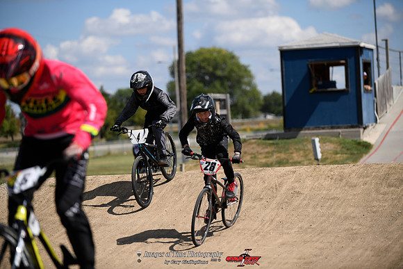 _MRG1095