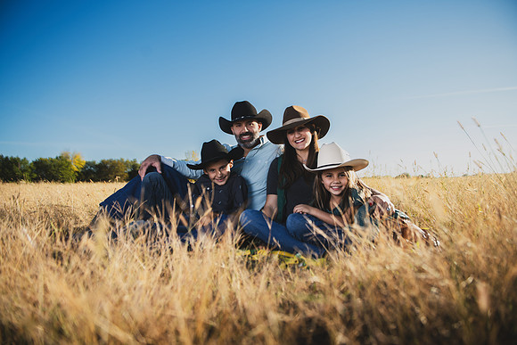 Fam2_