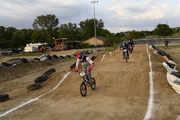 _MRG1977