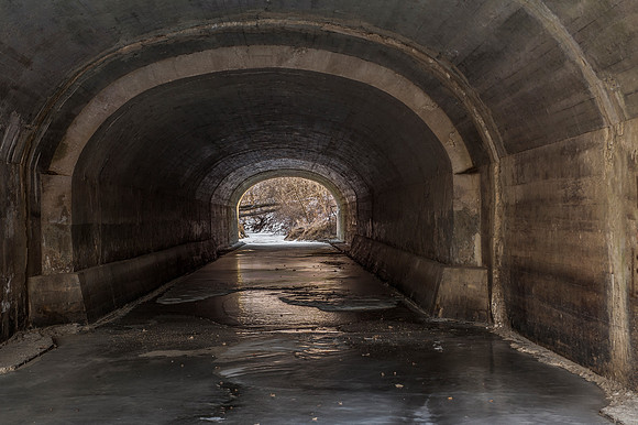 Tunnel 1_