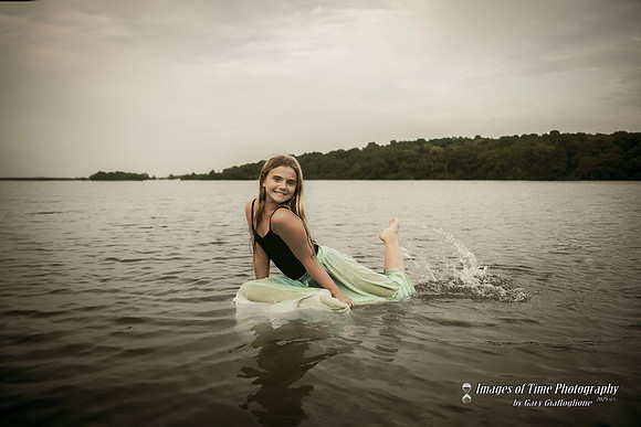 _MRG0250blk_ copy (1)