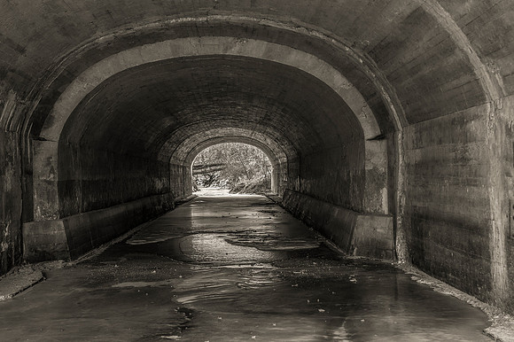 Tunnel 1_blk